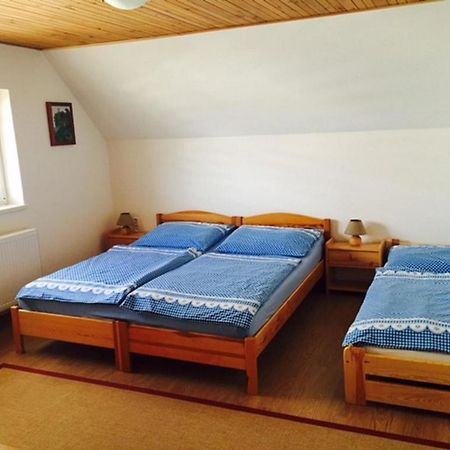 Apartment U Andela Dlouha Ves Екстер'єр фото